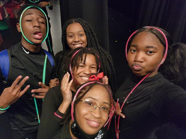 Backstage - Hip Hop Jingle Jam Concert